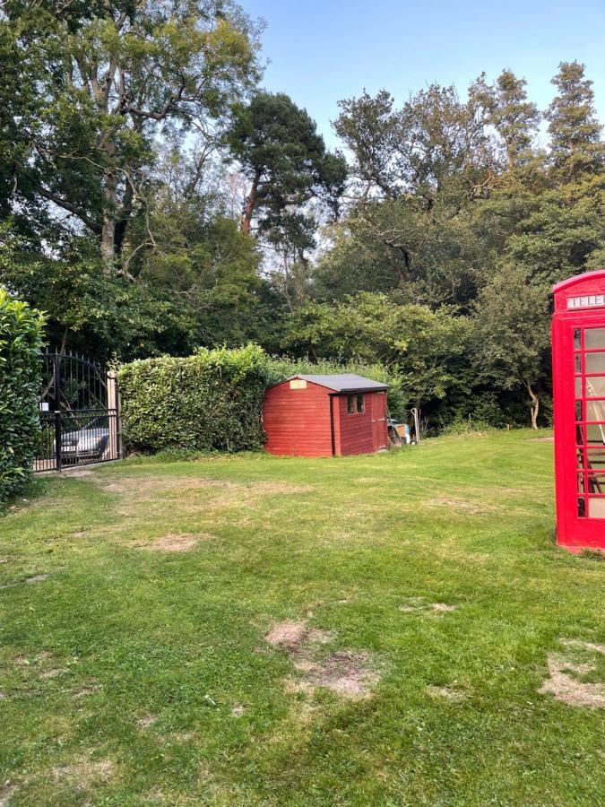 Dormansland South Lodge House מראה חיצוני תמונה