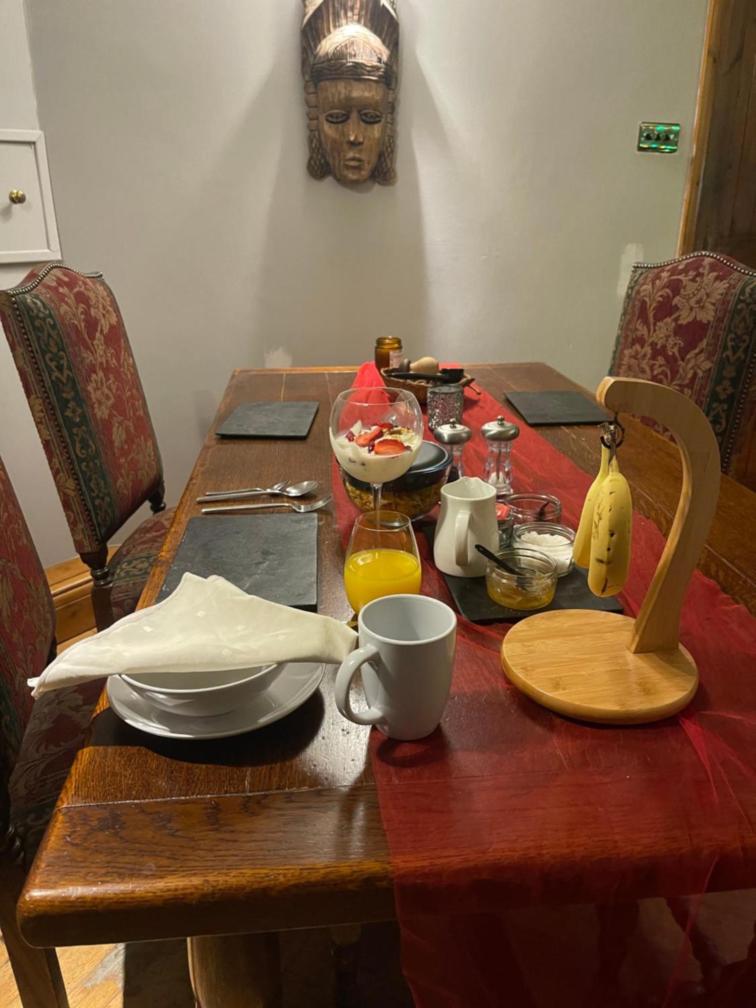 Dormansland South Lodge House מראה חיצוני תמונה